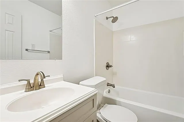 103 Parkview Blvd #103 — Photo 8