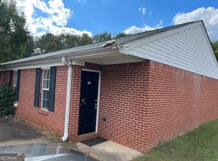 70 Oak Park Dr, Jefferson, GA 30549
