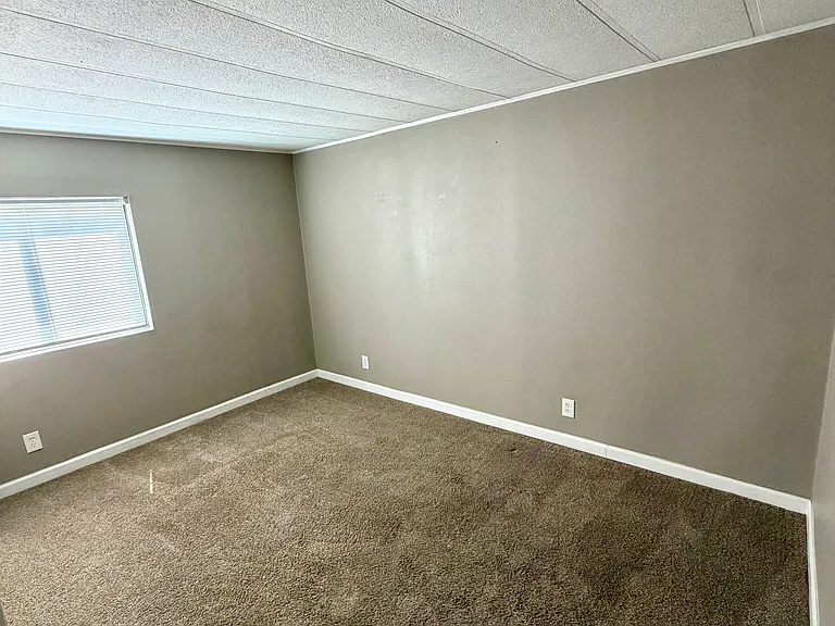 1279 Rita Mae Ave — Photo 11