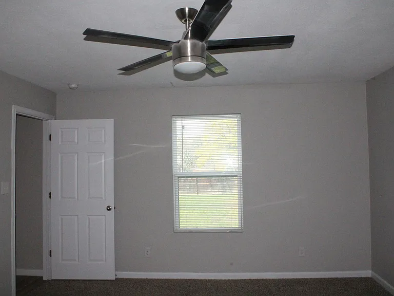 6571 Beech Trl — Photo 29