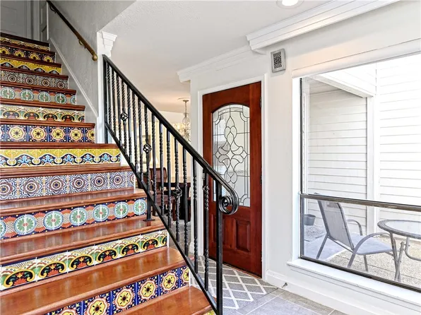 186 World Of Tennis Sq, Lakeway, TX 78738