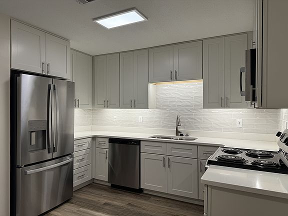 5th image of 1000 Vineyard Dr #2134