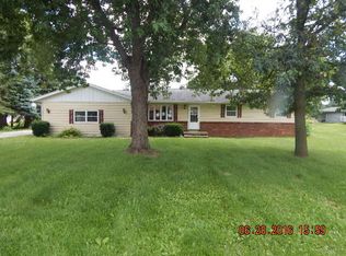 28375 Woodside Dr, Rock Falls, IL 61071