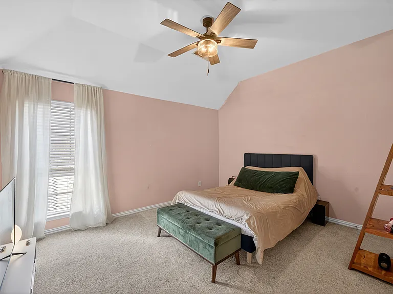 301 Foxcroft Ln — Photo 26
