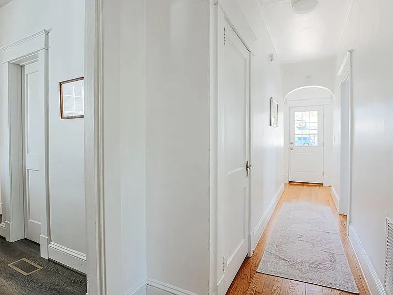 2311 Fontaine Ave — Photo 10