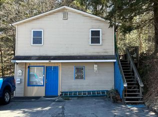 688 N Main St, White River Junction, VT 05001