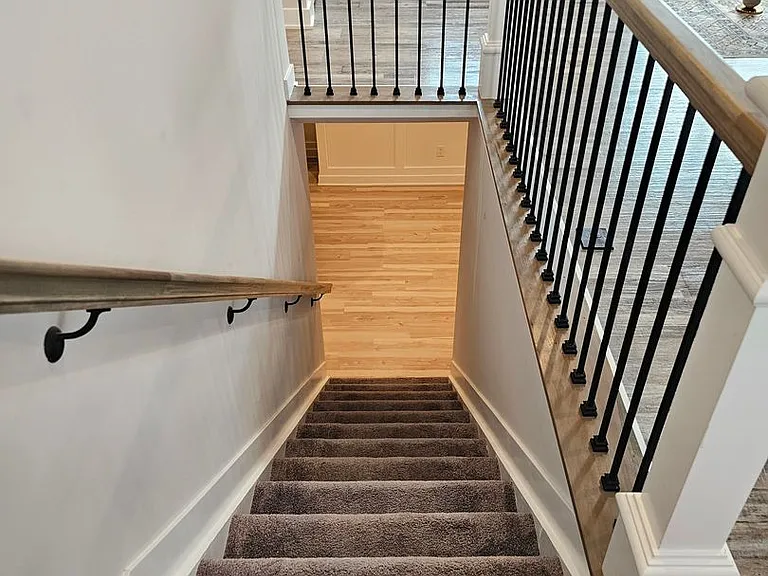 710 Orchard St — Photo 39