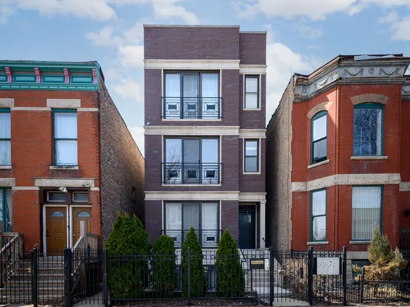 260 N California Ave Unit 2, Chicago, IL 60612