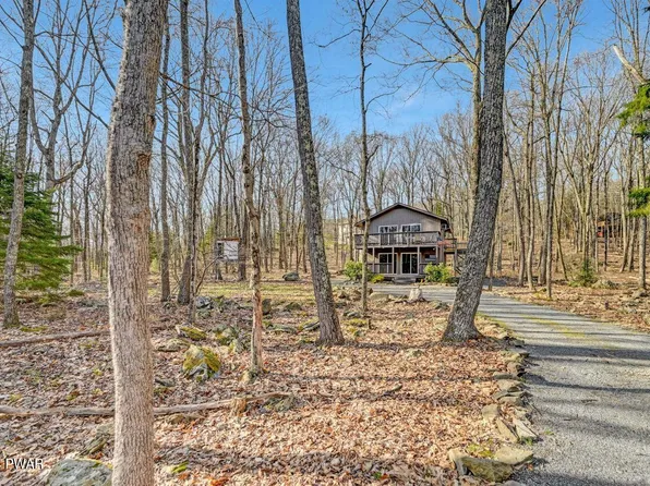 803 Pastern Ct, Lords Valley, PA 18428