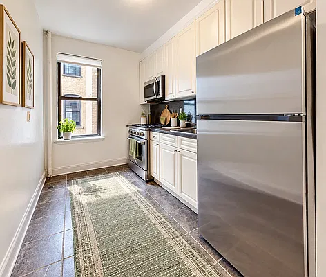 Kitchen, photo 1