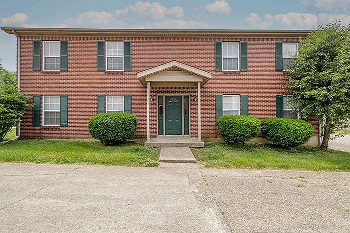 8508 Standing Oak Dr — Photo 2