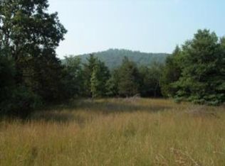 14 Turkey Hill Rd, Red Hook, NY 12571