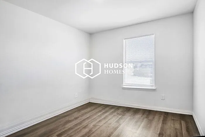 433 Shorty St — Photo 7