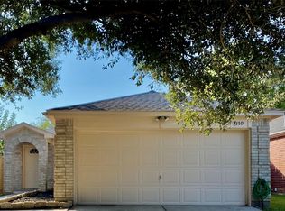 3359 Strong Winds Dr, Houston, TX 77014