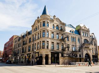 1225 W 18th St, Chicago, IL 60608