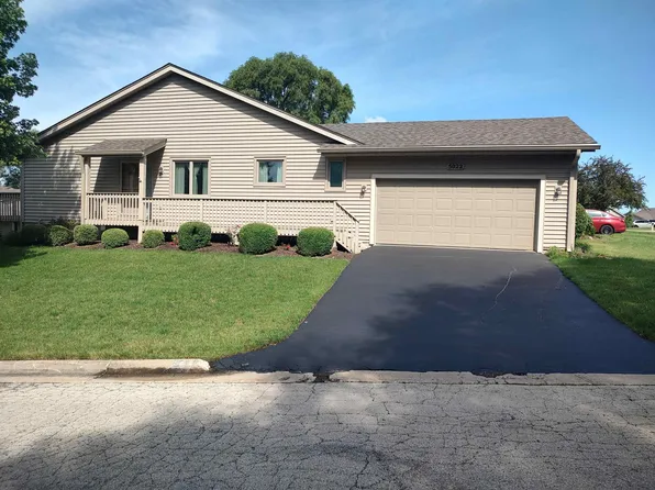 5022 Prairie Path, Loves Park, IL 61111