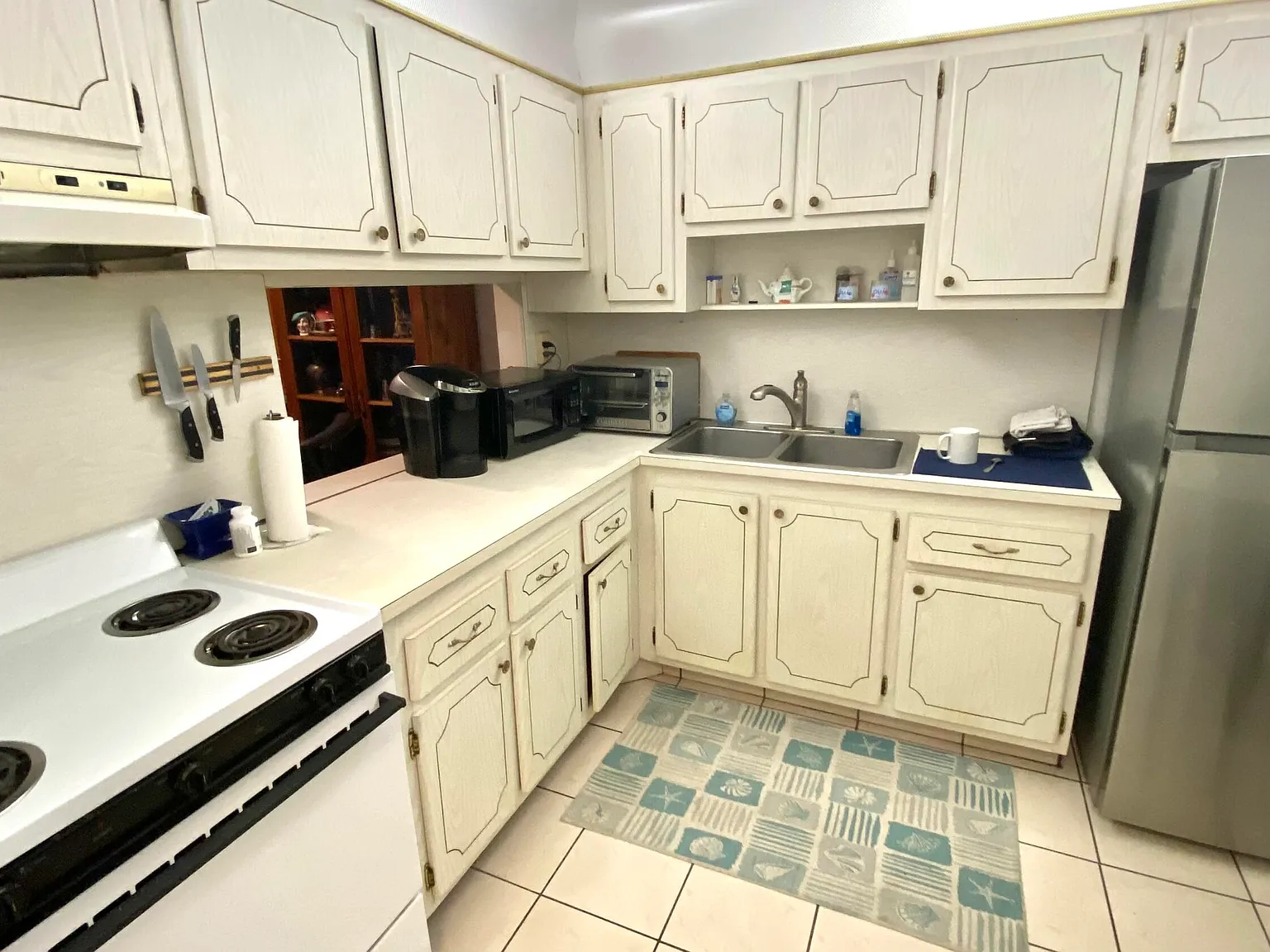 1 bed, 1.0 bath, 744 sqft, $1,850 — Photo 3