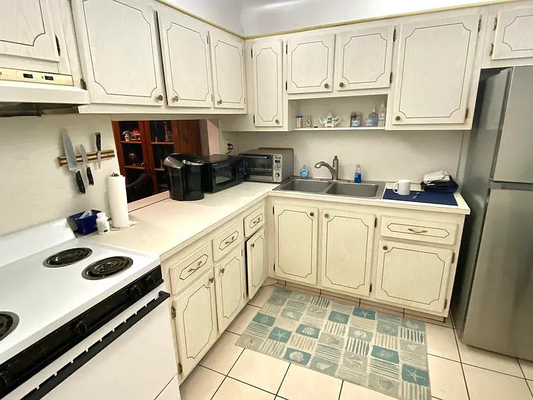 2724 Garden Dr S #207 — Photo 3