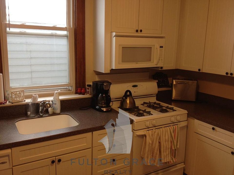1st image of 1228 W Henderson St #O1