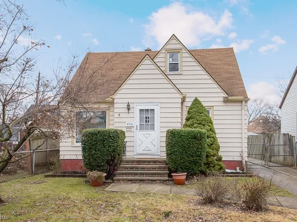4716 W 147th St, Cleveland, OH 44135