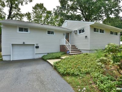245 Wierimus Ln, Hillsdale, NJ, 07642
