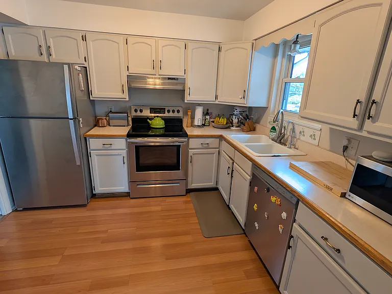8295 Chase Dr — Photo 16