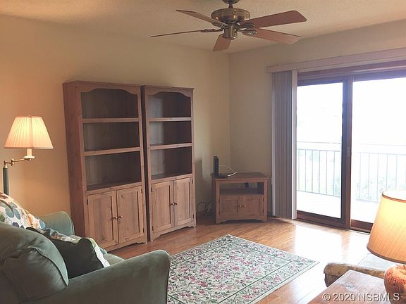 3rd image of 101 N Riverside Dr APT 511