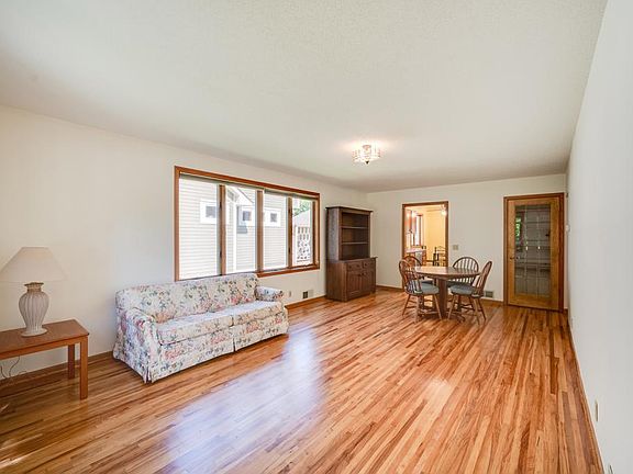 2nd image of 4884 Stewart Ave