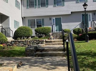 604 Manor Ter #604, Woburn, MA 01801