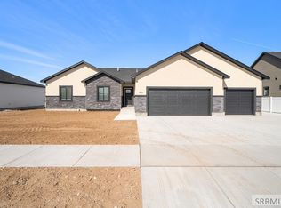 1649 Palm Springs Dr, Idaho Falls, ID 83404