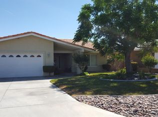 12707 Rainshadow Rd, Victorville, CA 92395