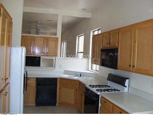 5th image of 284 Cascade Mist Ave #0