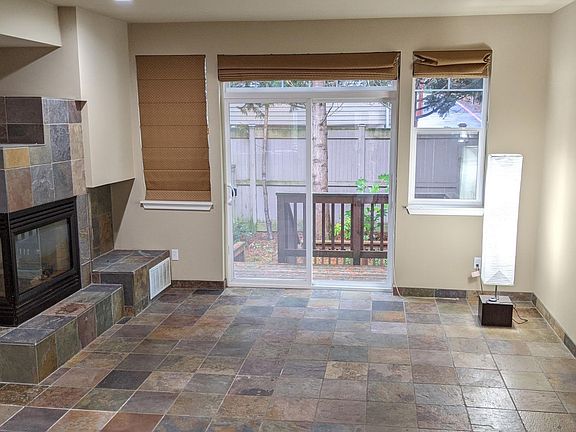 3rd image of 12701 SE 41st Pl #429