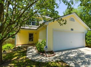 8909 Vicksburg Rd, Charlotte, NC 28227