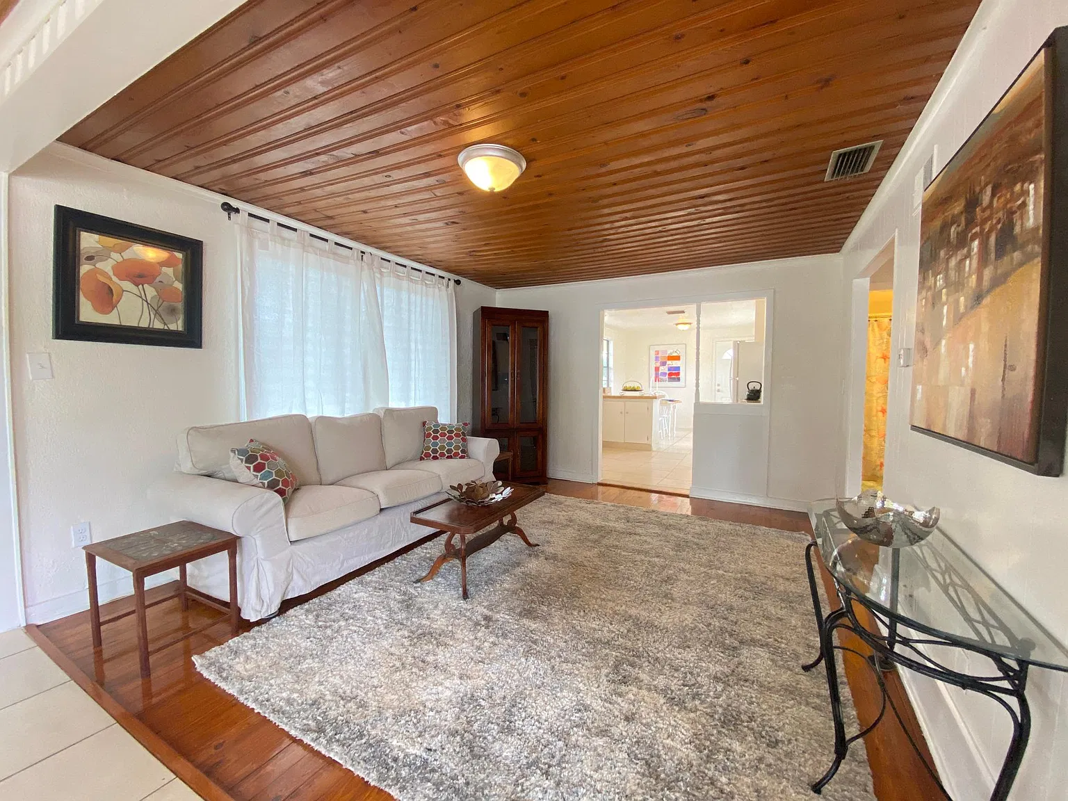 2 bed, $1,695 — Photo 3