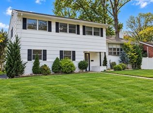 511 Gallows Hill Rd, Cranford, NJ 07016