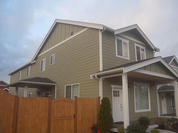 2nd image of 1577 NW 6th Ave