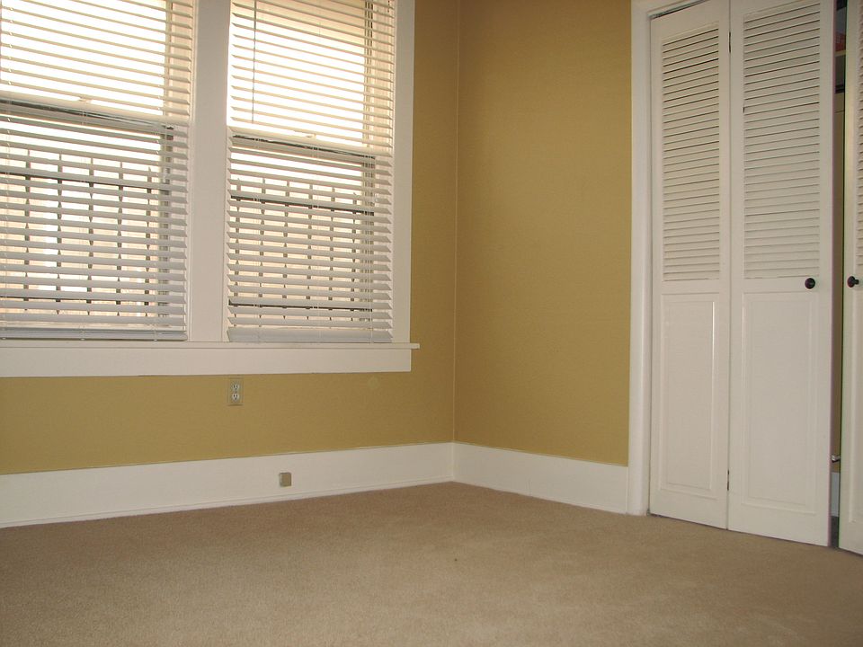 2nd image of 1774 Crump Ave