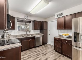 5917 E Boise St, Mesa, AZ 85205