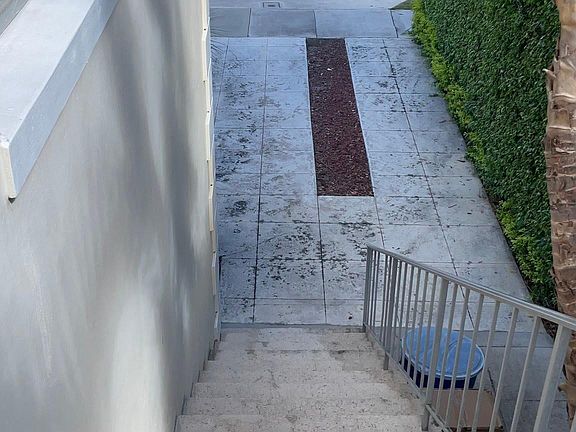 2nd image of 220 Australian Ave #2