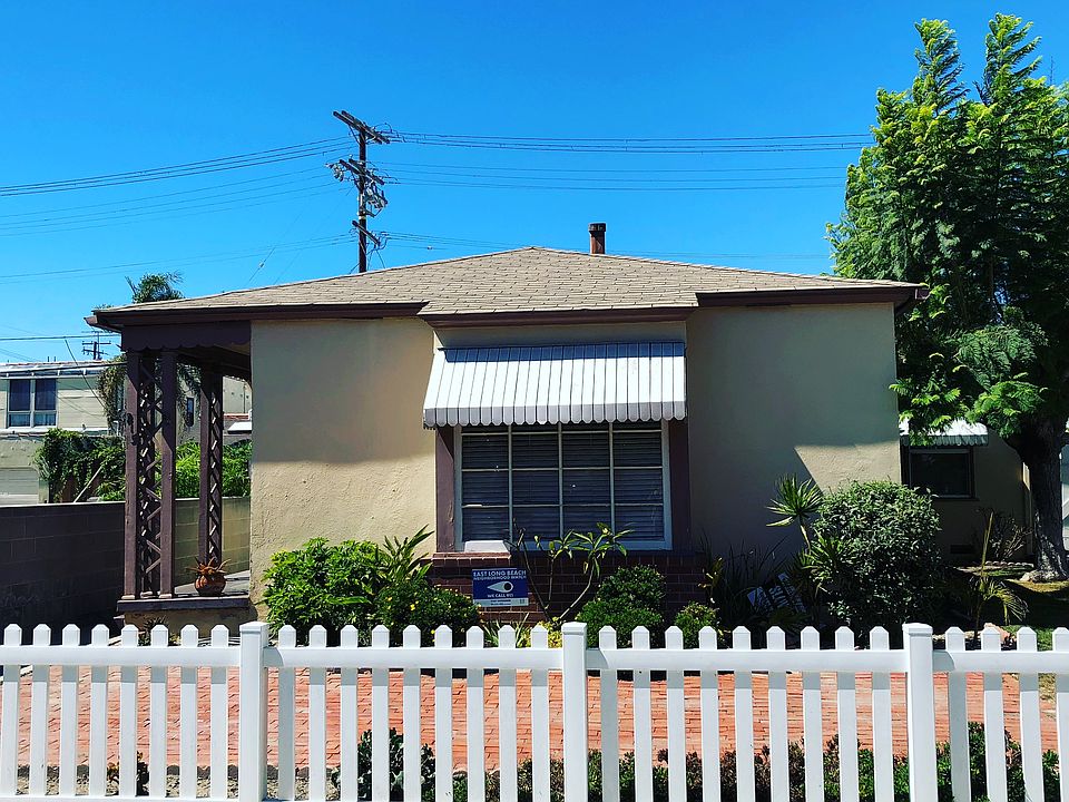 1st image of 215 Granada Ave