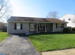 50 E Shady Dr, Newark, DE 19713