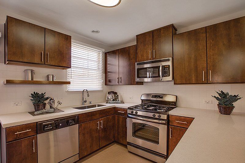 1st image of 1435 Elkgrove Cir APT 1