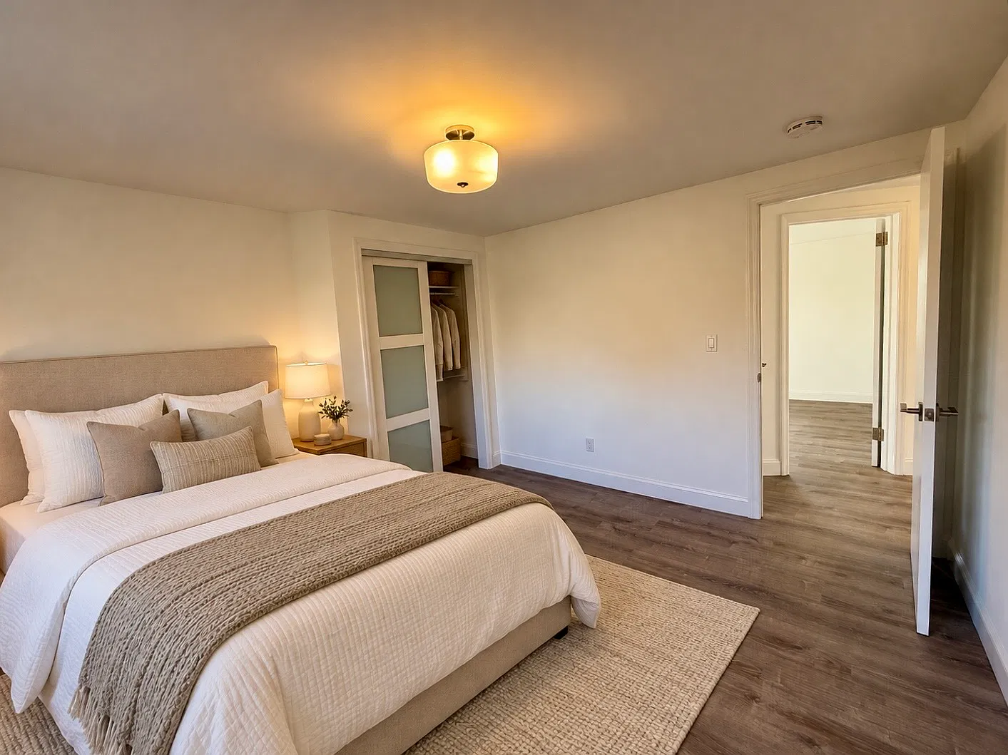 2 bed, $2,100 — Photo 3