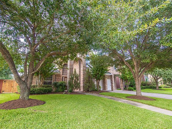 2nd image of 12434 Santiago Cove Ln