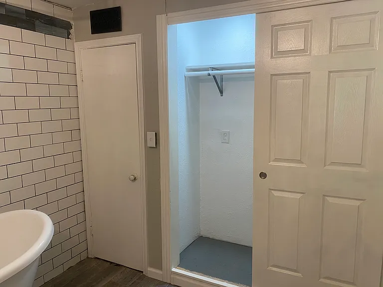 2242 Piedmont Pl — Photo 10