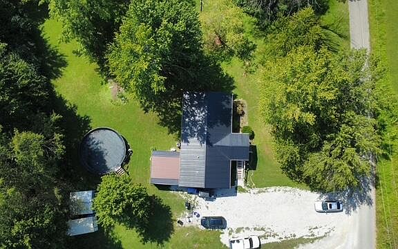 4th image of 256 Scott Rd