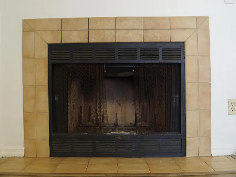 807 SW 60th Ter — Photo 8