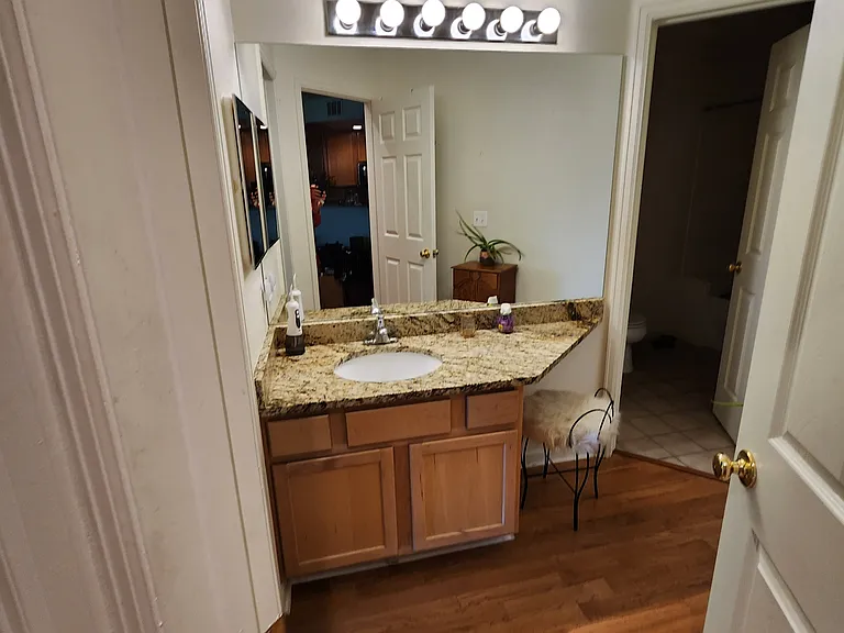 530 Mohawk Dr — Photo 6