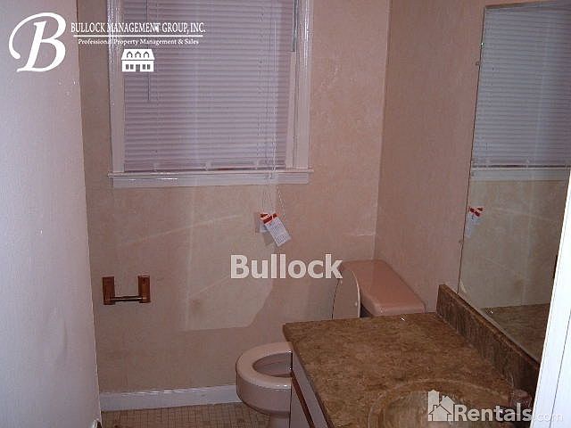 2nd image of 1104 Balboa Ct APT A